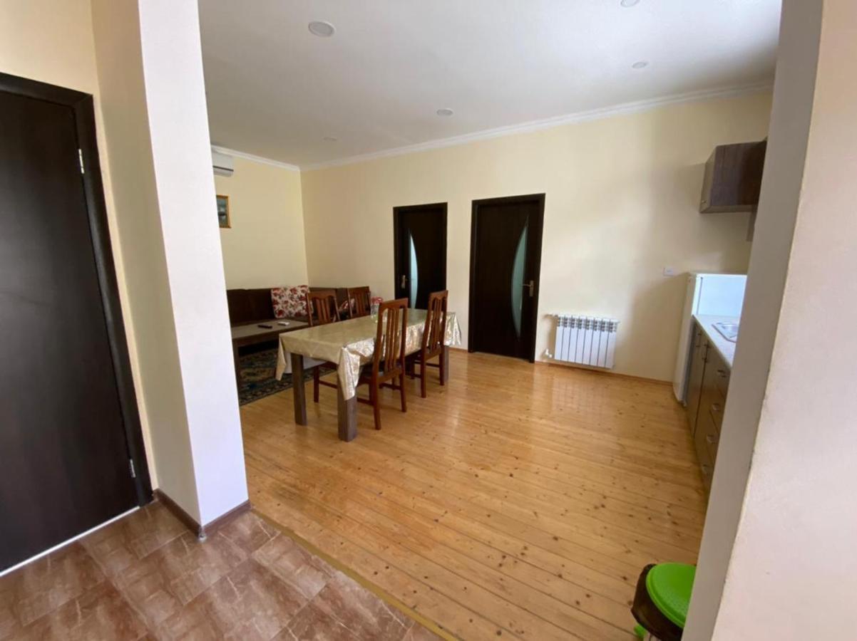 Alp Hotel Qax Kültér fotó
