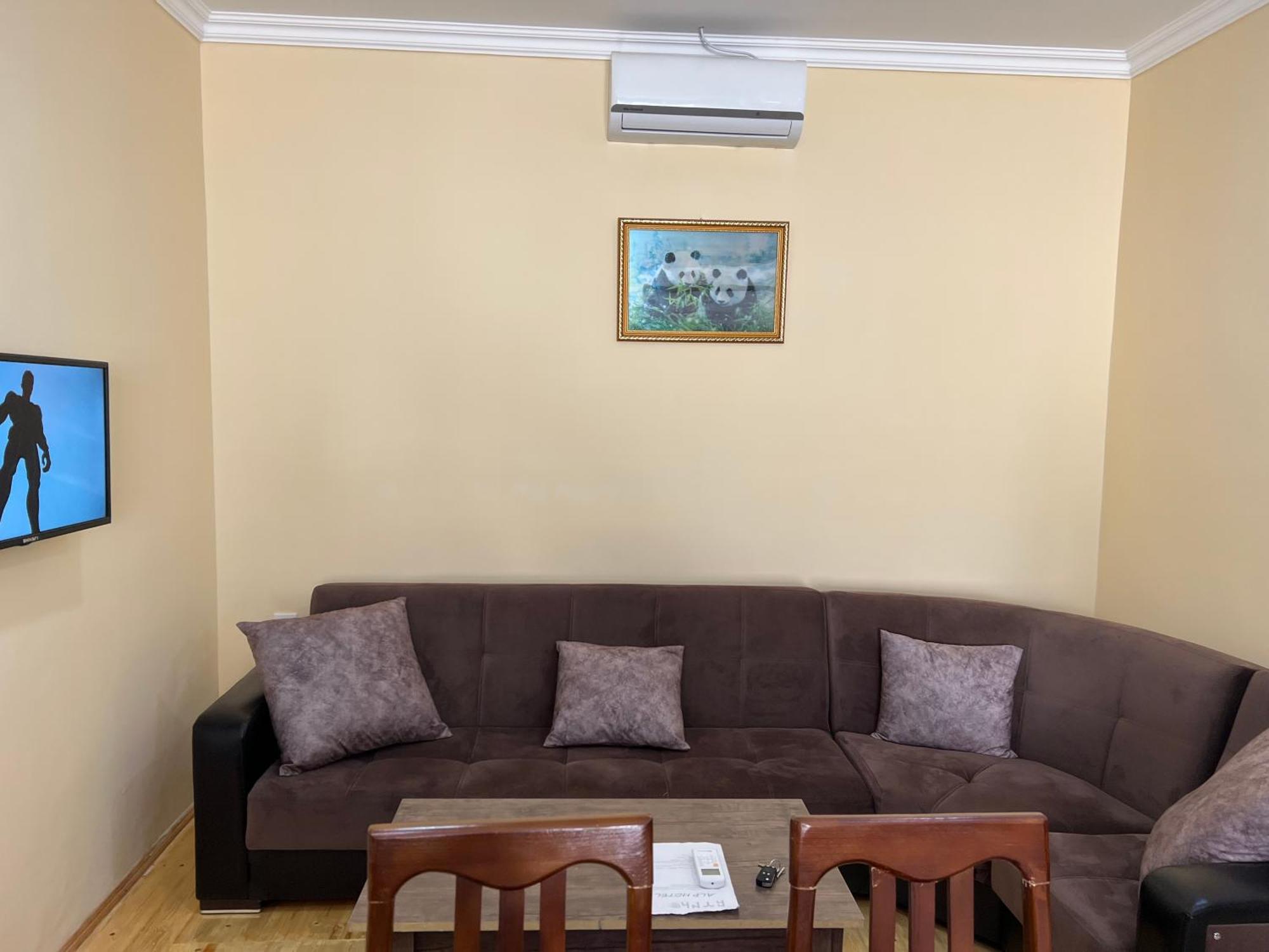 Alp Hotel Qax Kültér fotó