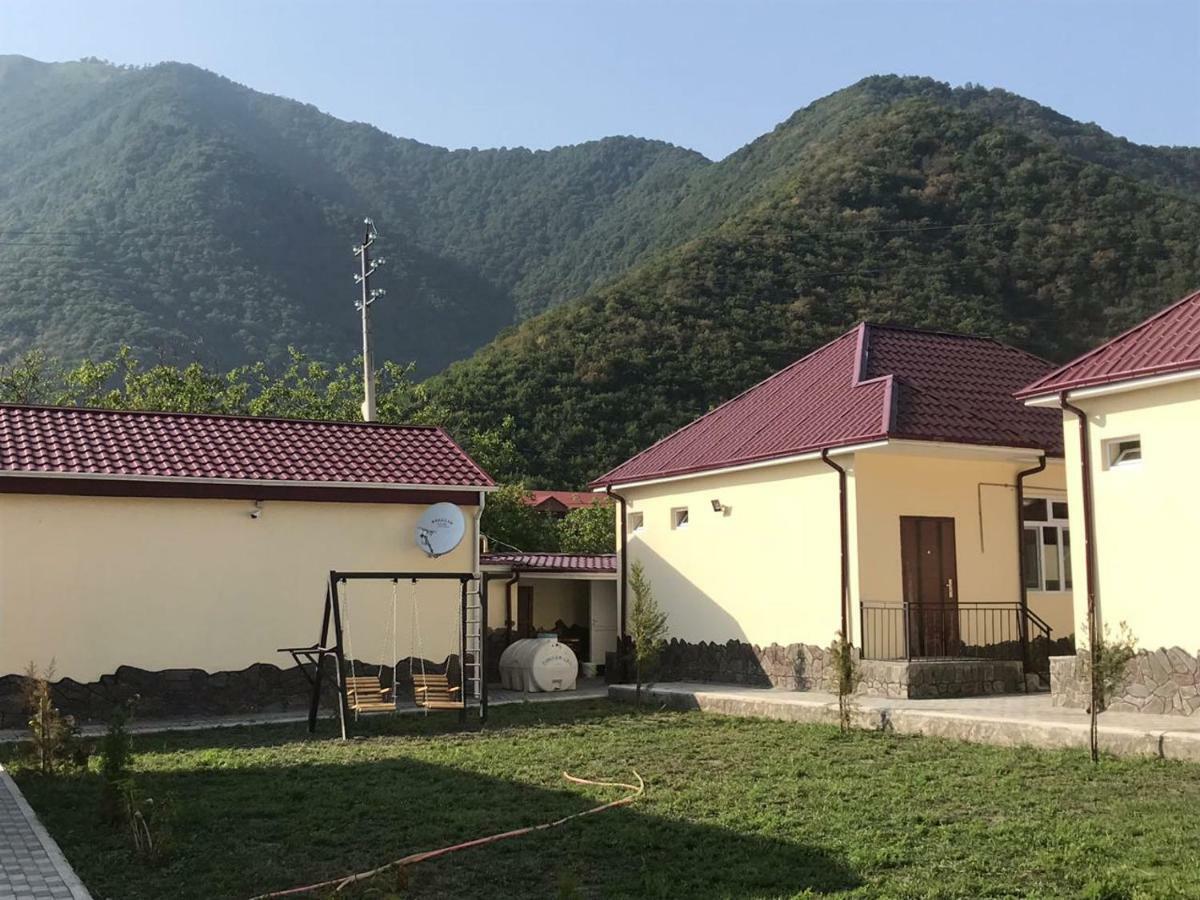 Alp Hotel Qax Kültér fotó