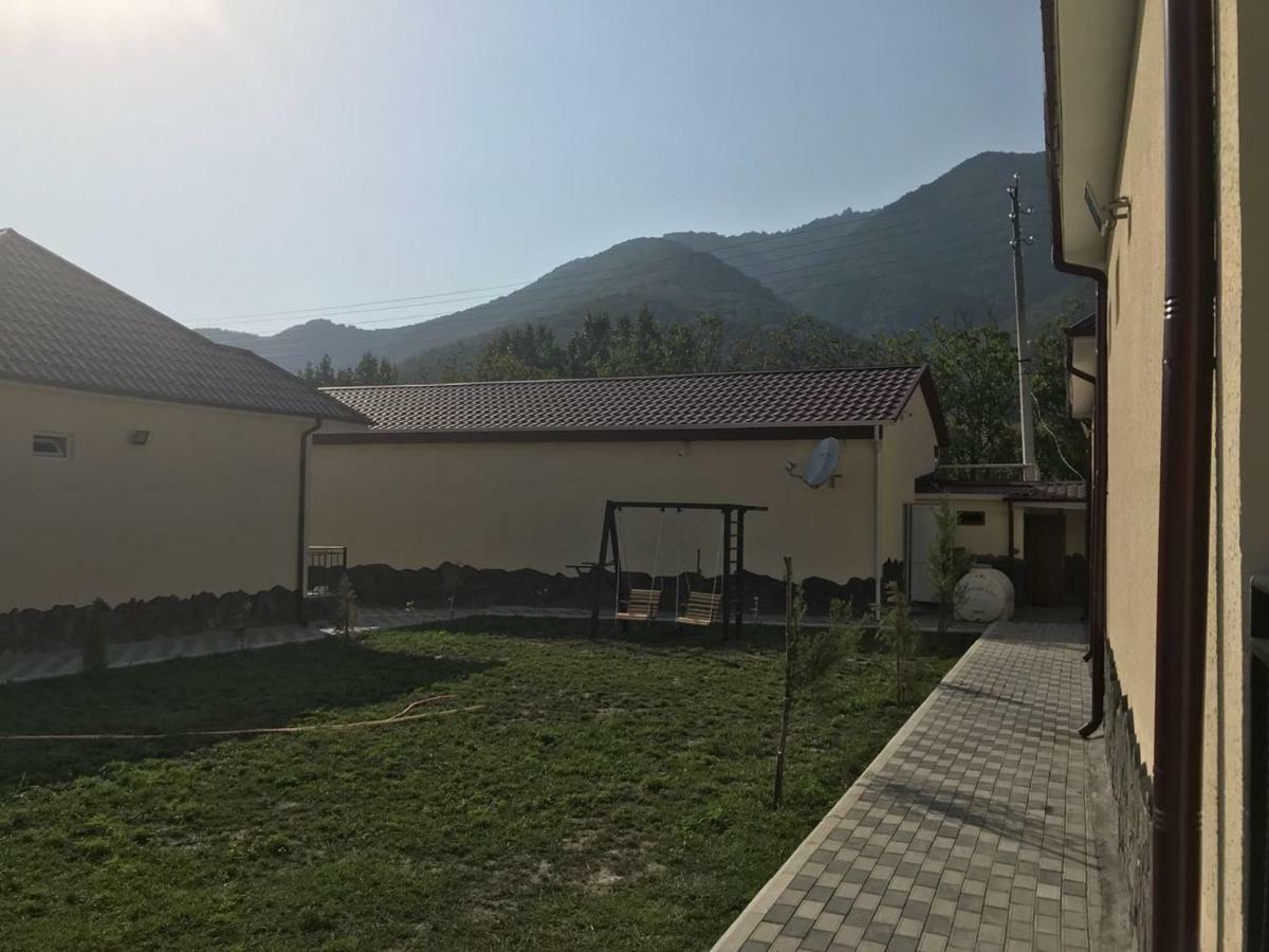 Alp Hotel Qax Kültér fotó