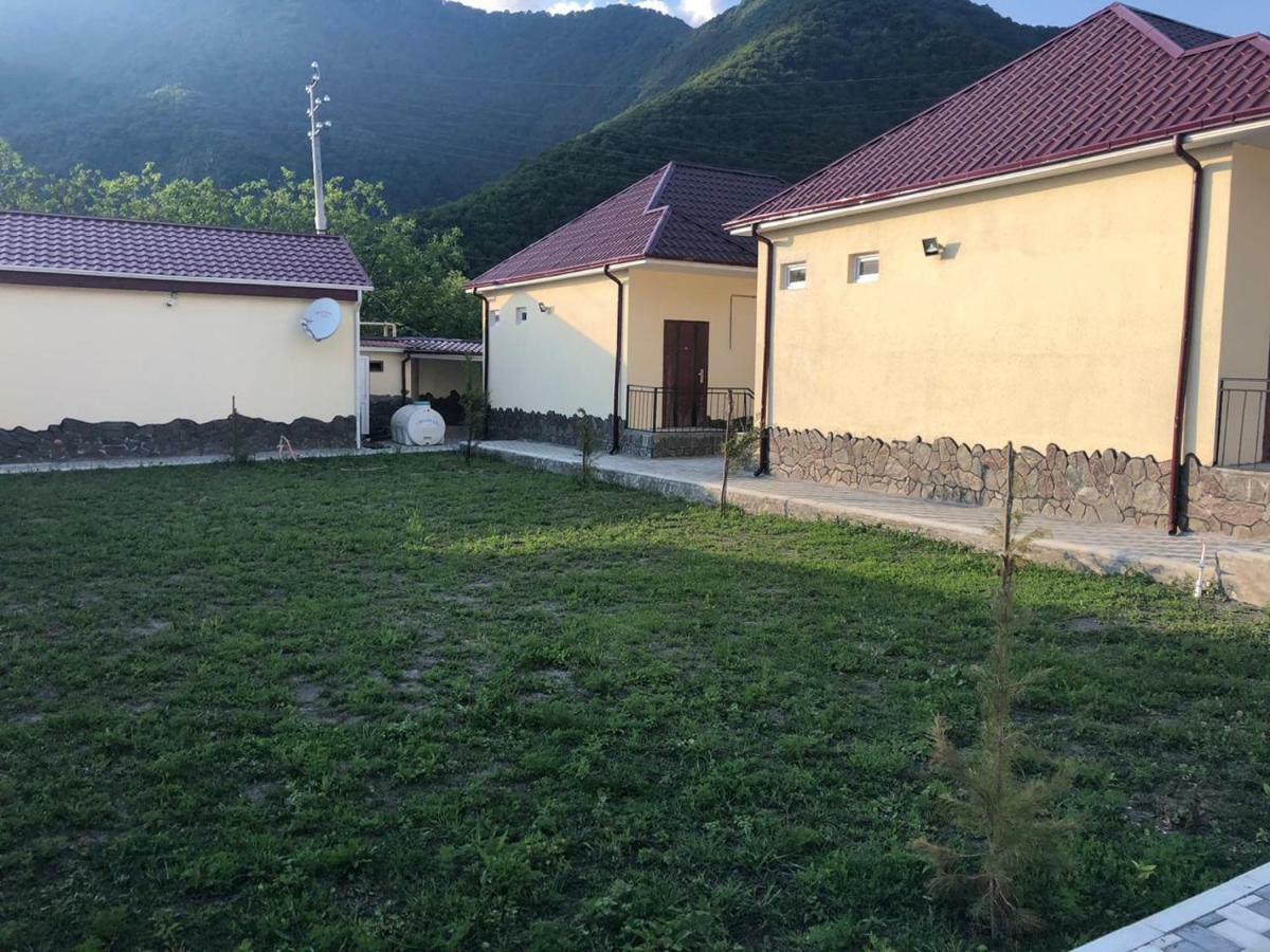Alp Hotel Qax Kültér fotó